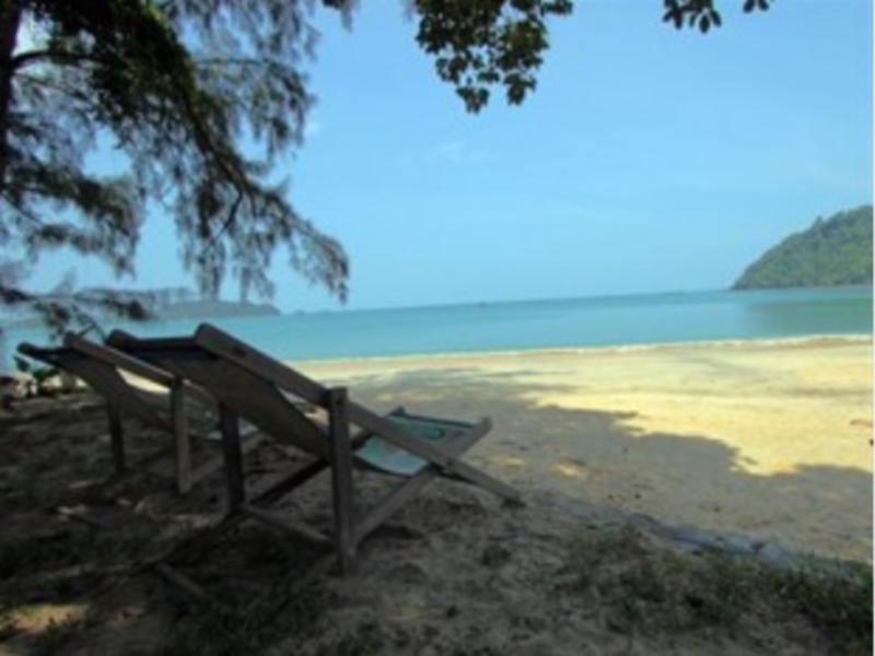 Chomjan Resort Koh Phayam Extérieur photo
