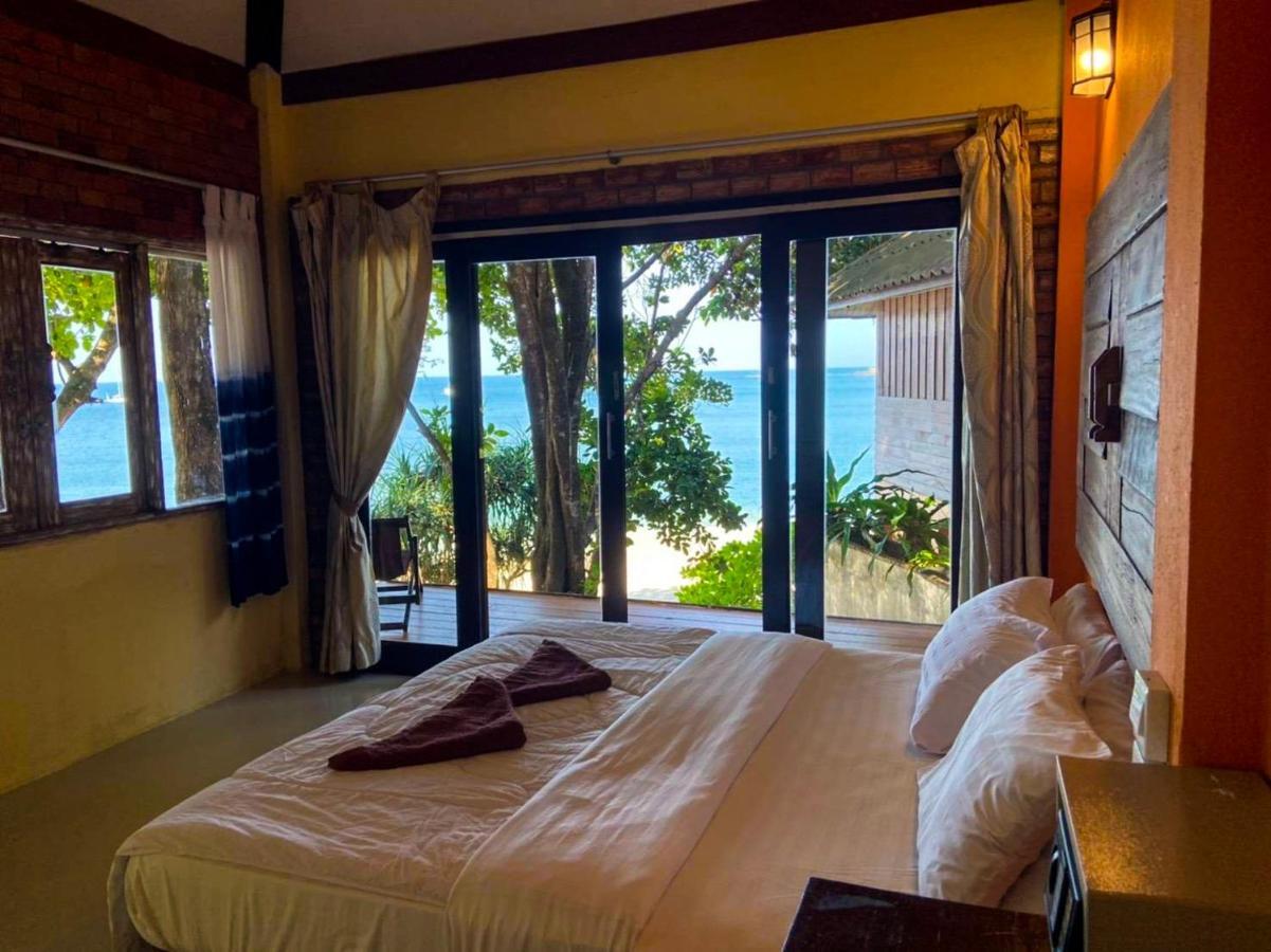 Chomjan Resort Koh Phayam Extérieur photo